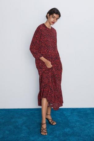 Du kan nå kjøpe DEN Zara-kjolen i rød leopardtrykk